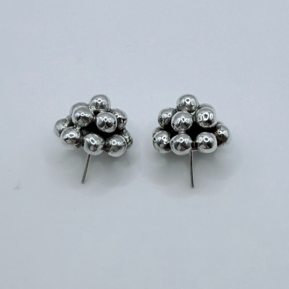 TAXCO Vintage Sterling Silver Cluster Earrings - Picture 6 of 11